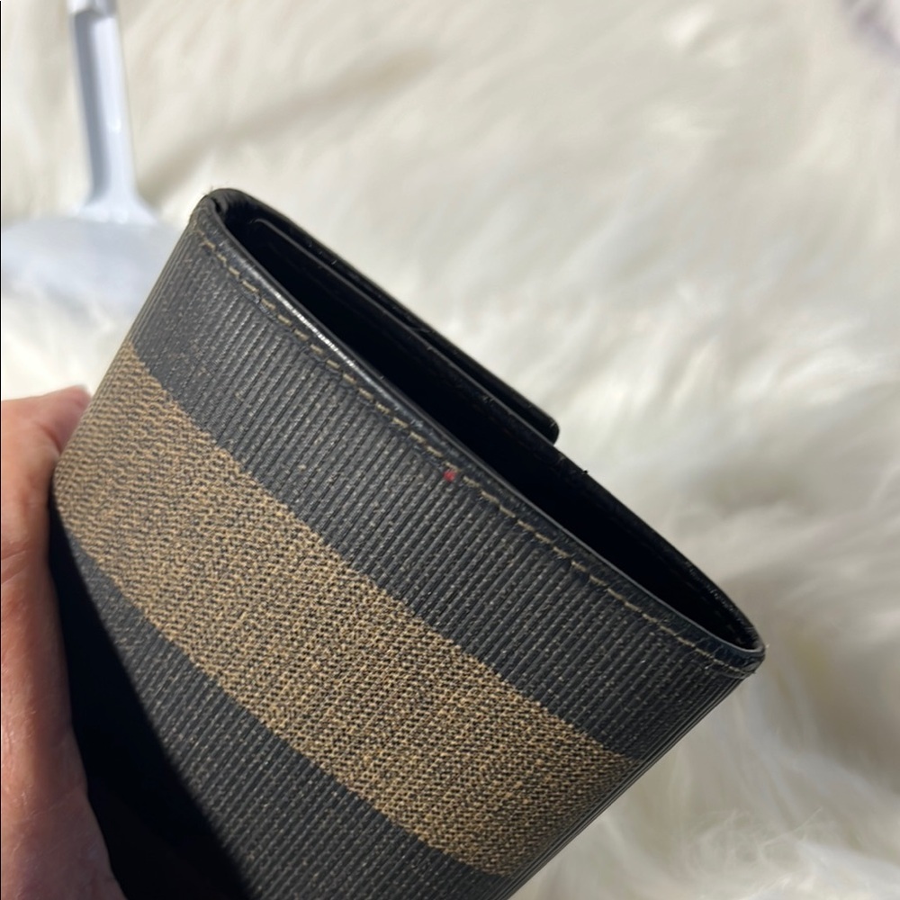 Very Nice Fendi Pequin Flap Compact Wallet. P44 - Picture 9 of 15